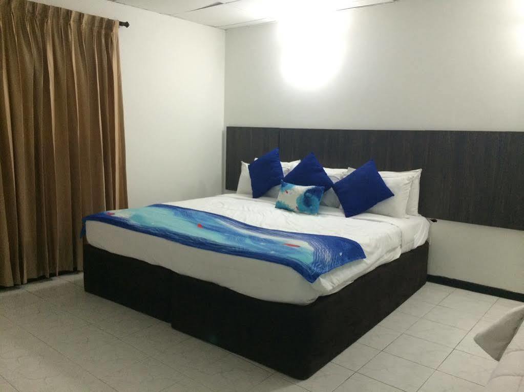 On Vacation Tower Hotel San Andrés Buitenkant foto